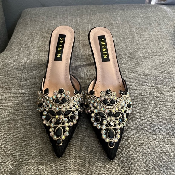 SHEIN Shoes - SHEIN Black and Silver Embellished Heels